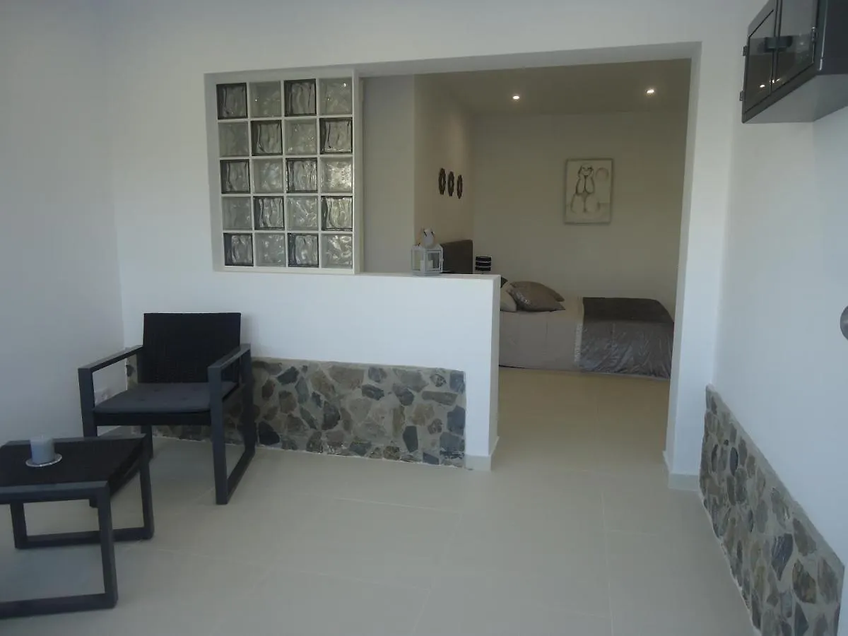 Vivenda L'Olivier Bed & Breakfast Quarteira